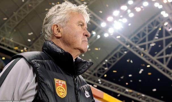 开云APP-希丁克宣布退休！曾执教国奥1年 输越南黯然下课