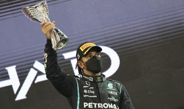 开云入口-梅奔新车已完成首次点火 但汉密尔顿还会回来吗？