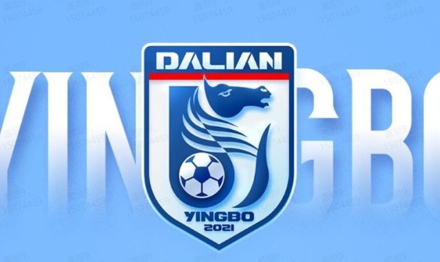 英博新赛季大名单：斯坦丘10号，阿奇姆彭30号，崔麒未入选