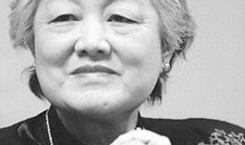 开云官网-08年章含之逝世，临终前留下遗言，洪晃因何说：妈妈是个聪明人？