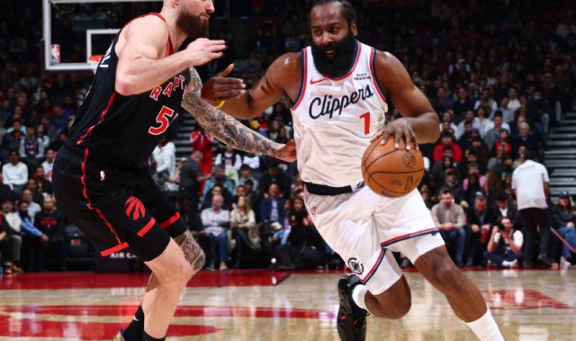 开云体育-重返故地小卡缺阵！哈登31+10+加时独得8分，快船逆转猛龙5连胜