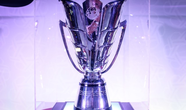 开云APP-霍启山两会提案：建议粤港澳大湾区联合申办足球亚洲杯