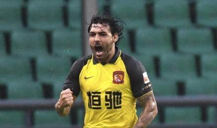 kaiyun-多点开花高拉特破荒 郑智赞赏：每个进球都很漂亮