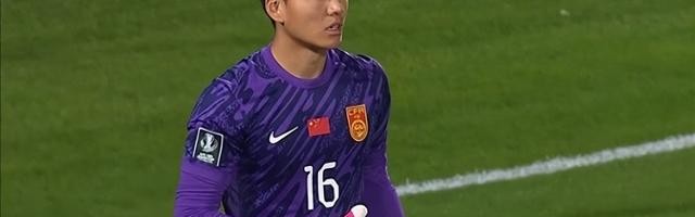 国足0比3伊拉克！门将李昊一战封神，屡献神扑，必将引起强队哄抢|中超|转会|U23亚洲杯|中国亚洲杯|中国男足_新浪体育_新浪新闻