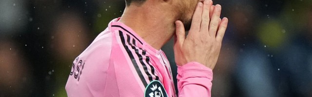 kaiyun-0-0！迈阿密闷平：梅西哑火无缘900球 门将神扑 苏神坐板凳