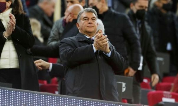 拉波尔塔：我对梅西有亏欠 愿他与巴萨“未完待续”