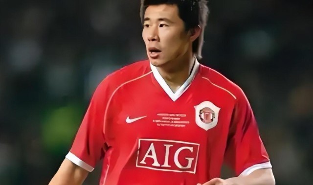 开云APP-搞笑！董方卓社媒评论区沦陷，遭球迷问候：起床了，你爹进决赛了