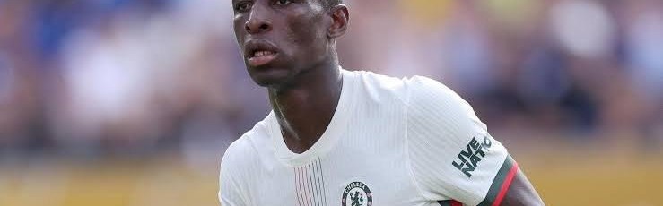 天空记者：切尔西不担心雅克松的情况，球员无需立即回到伦敦